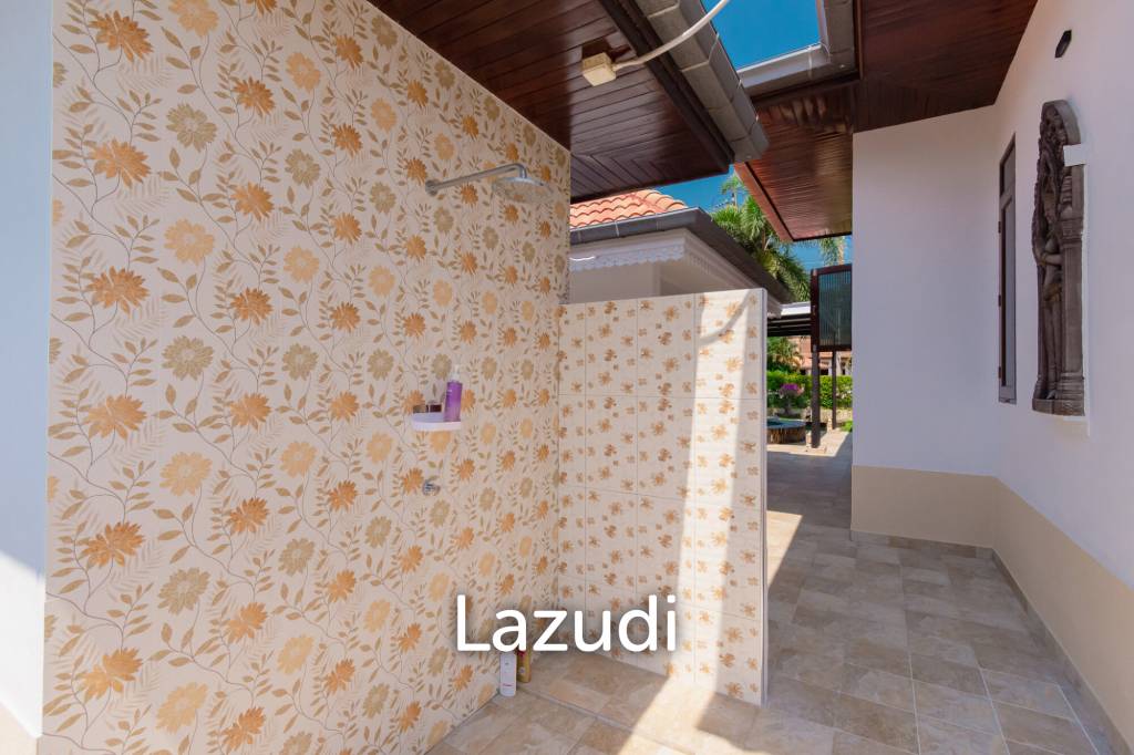 MANORA VILLAGE : RENOVATED 2 BED VILLA WITH JACUZZI