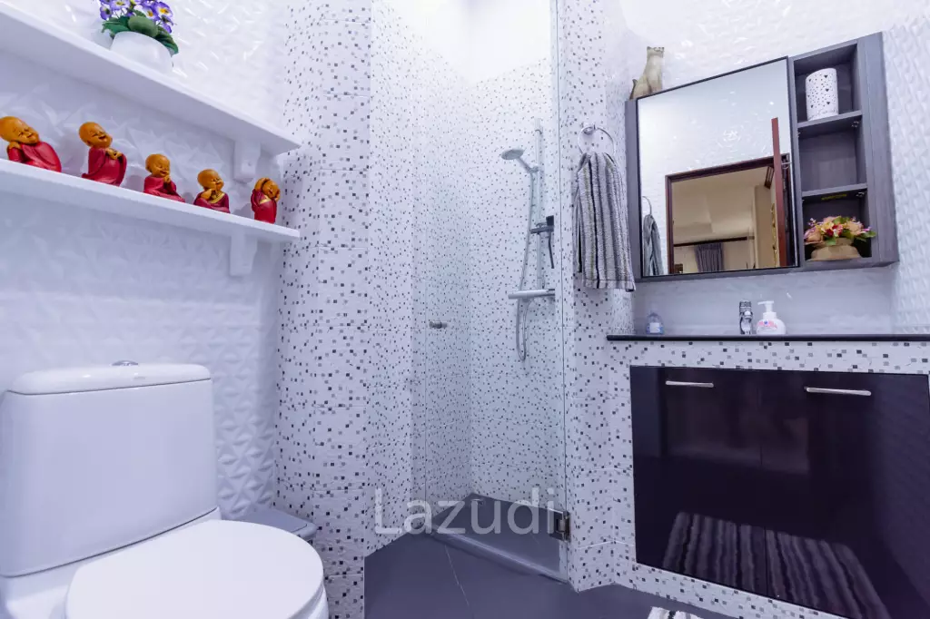 MANORA VILLAGE : RENOVATED 2 BED VILLA WITH JACUZZI
