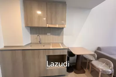 Loft High Ceiling 36.84 sqm Condo near Kaset and Sripatum University