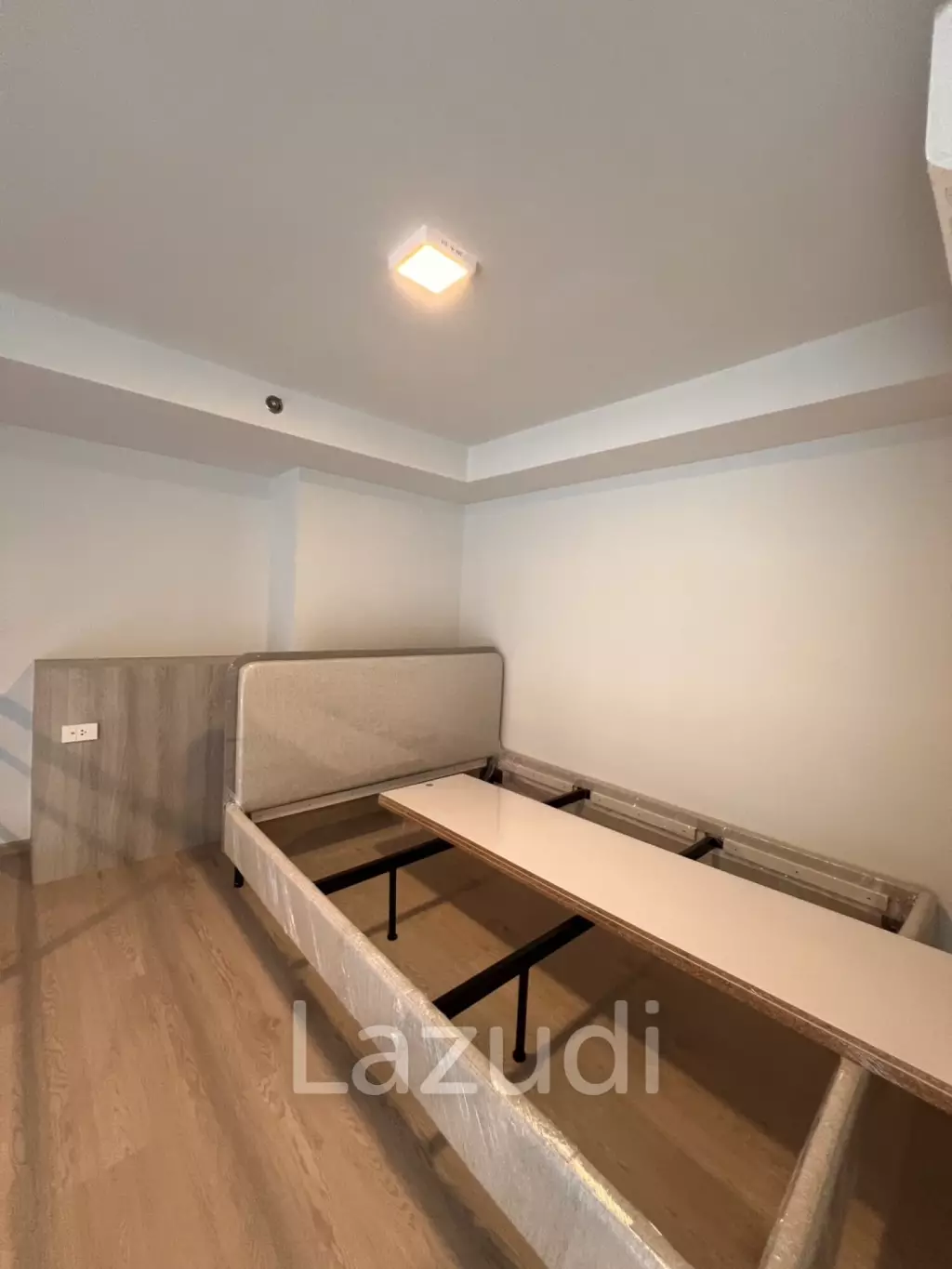 1 Bed Loft High Ceilling condo near Kaset and Sripatum University