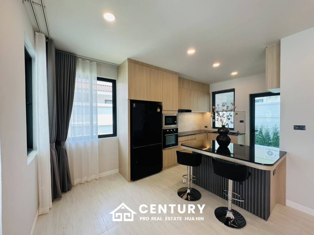 113 sqm modern pool villa in Wang Phong Pran Buri