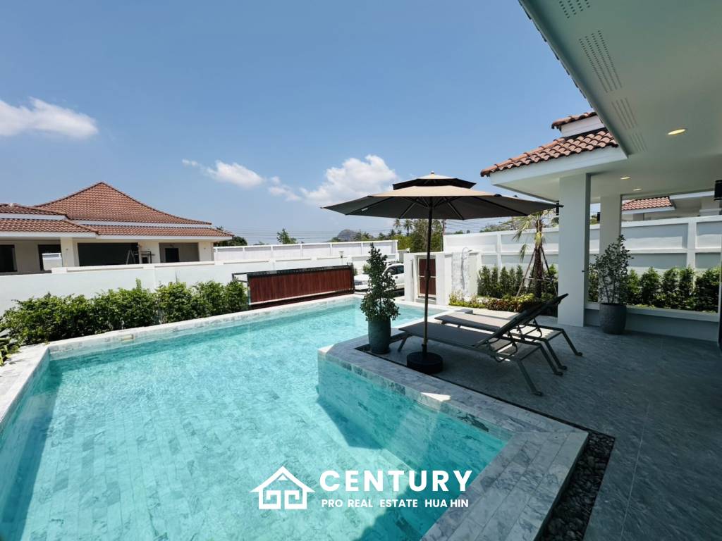113 sqm modern pool villa in Wang Phong Pran Buri