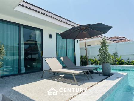 113 sqm modern pool villa in Wang Phong Pran Buri