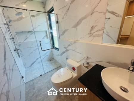 113 sqm modern pool villa in Wang Phong Pran Buri