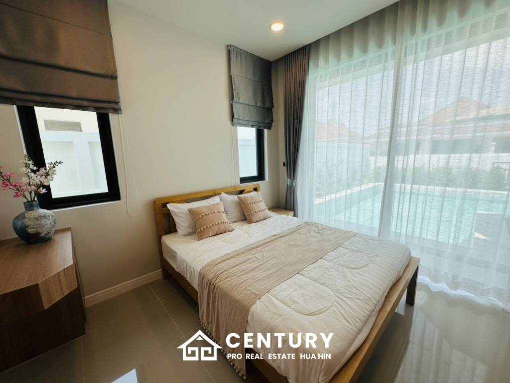 113 sqm modern pool villa in Wang Phong Pran Buri