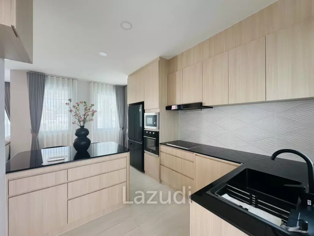 113 sqm modern pool villa in Wang Phong Pran Buri