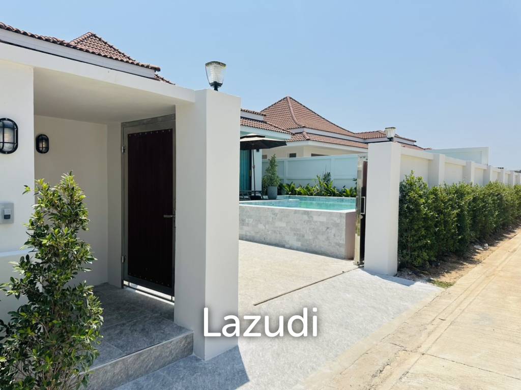 113 sqm modern pool villa in Wang Phong Pran Buri