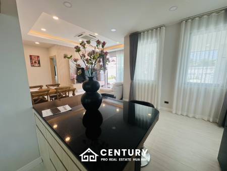 113 sqm modern pool villa in Wang Phong Pran Buri