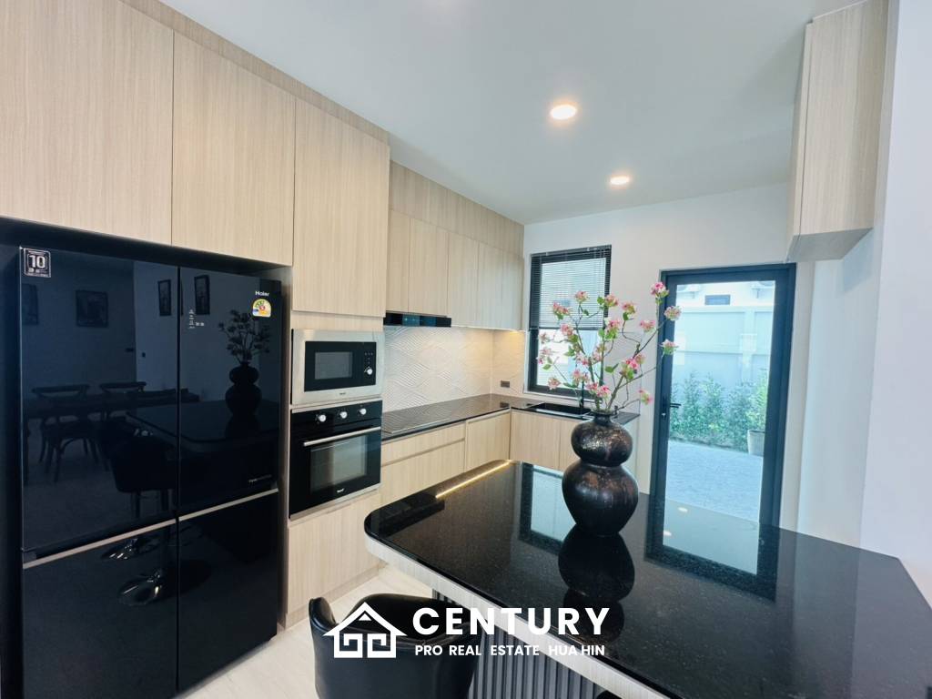 113 sqm modern pool villa in Wang Phong Pran Buri