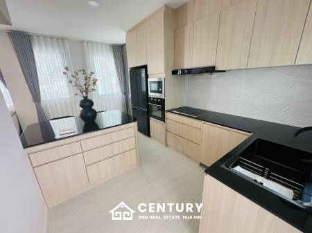 113 sqm modern pool villa in Wang Phong Pran Buri