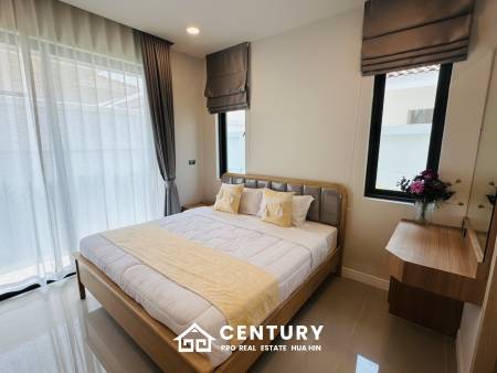 113 sqm modern pool villa in Wang Phong Pran Buri