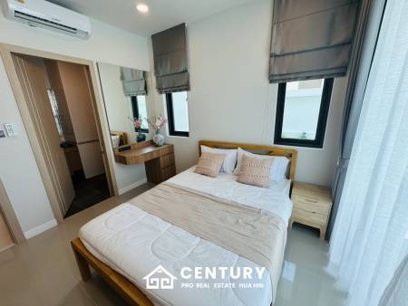 113 sqm modern pool villa in Wang Phong Pran Buri