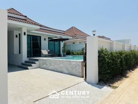 113 sqm modern pool villa in Wang Phong Pran Buri