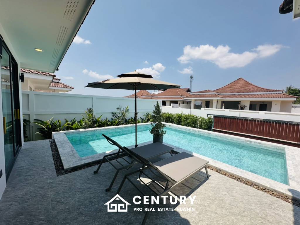 113 sqm modern pool villa in Wang Phong Pran Buri