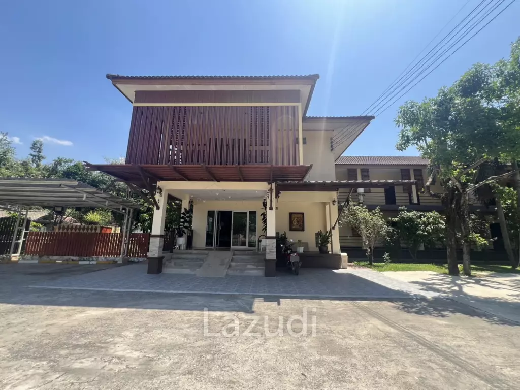 ขายโรงแรม 19 ห้องพักวิวติดหนองน้ำพร้อมสระว่ายน้ำใกล้ตัวเมือง