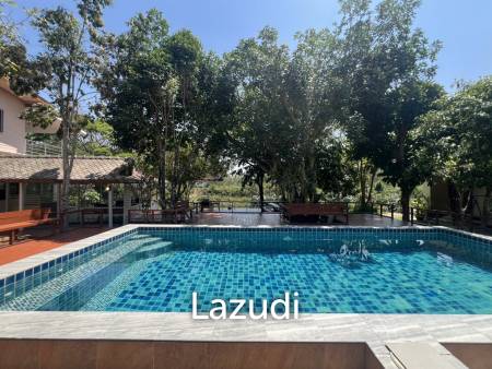 ขายโรงแรม 19 ห้องพักวิวติดหนองน้ำพร้อมสระว่ายน้ำใกล้ตัวเมือง