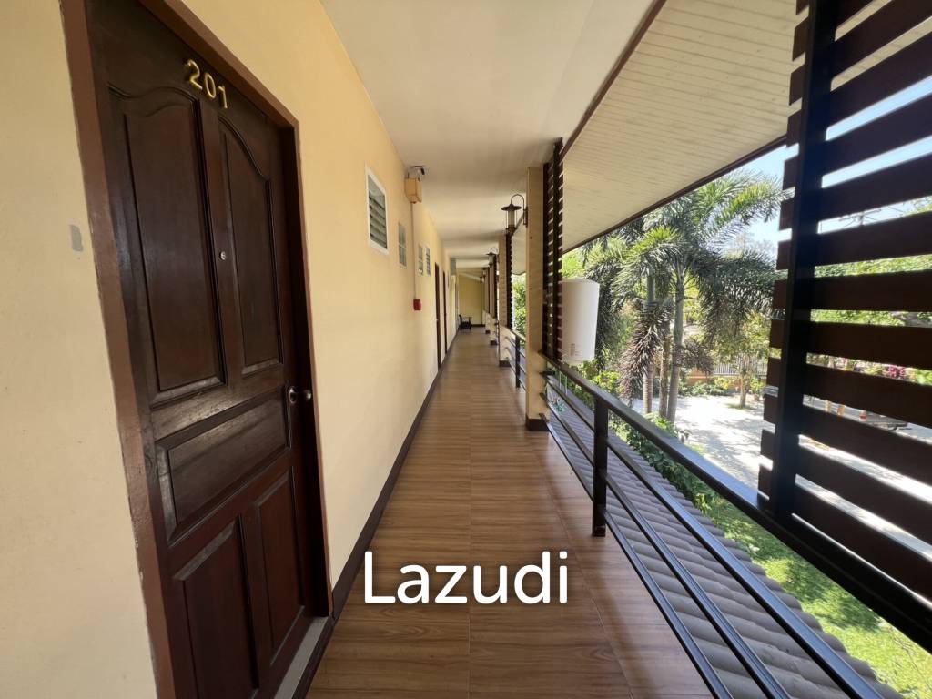 ขายโรงแรม 19 ห้องพักวิวติดหนองน้ำพร้อมสระว่ายน้ำใกล้ตัวเมือง