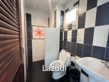 ขายโรงแรม 19 ห้องพักวิวติดหนองน้ำพร้อมสระว่ายน้ำใกล้ตัวเมือง