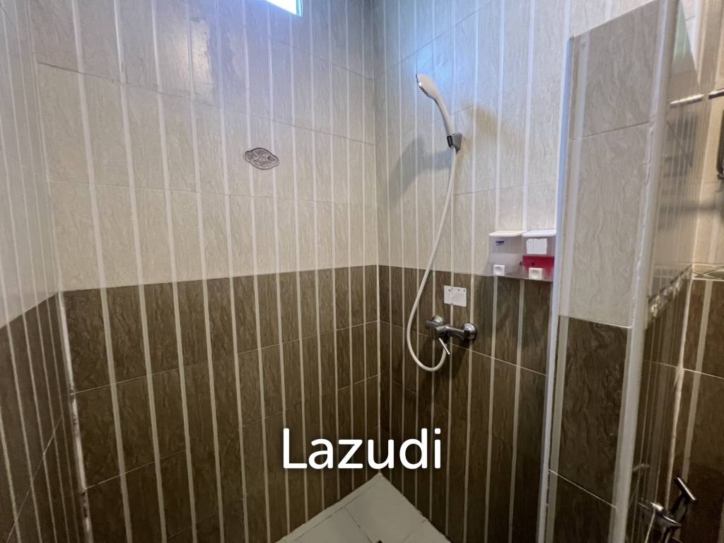 ขายโรงแรม 19 ห้องพักวิวติดหนองน้ำพร้อมสระว่ายน้ำใกล้ตัวเมือง