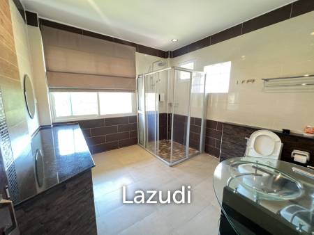 ขายโรงแรม 19 ห้องพักวิวติดหนองน้ำพร้อมสระว่ายน้ำใกล้ตัวเมือง