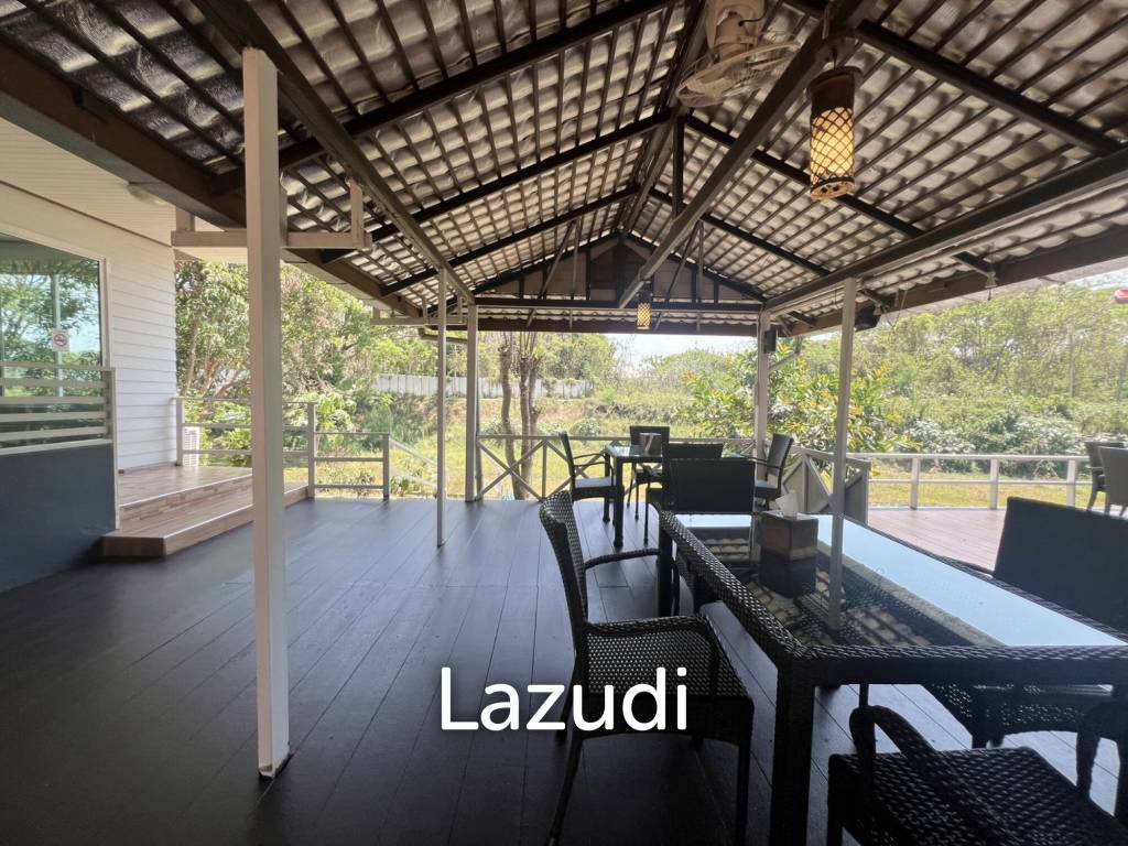 ขายโรงแรม 19 ห้องพักวิวติดหนองน้ำพร้อมสระว่ายน้ำใกล้ตัวเมือง