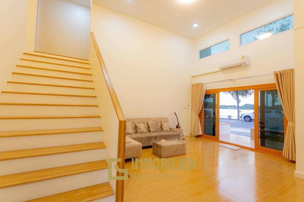 Сдается в аренду / вид на озеро / частный бассейн