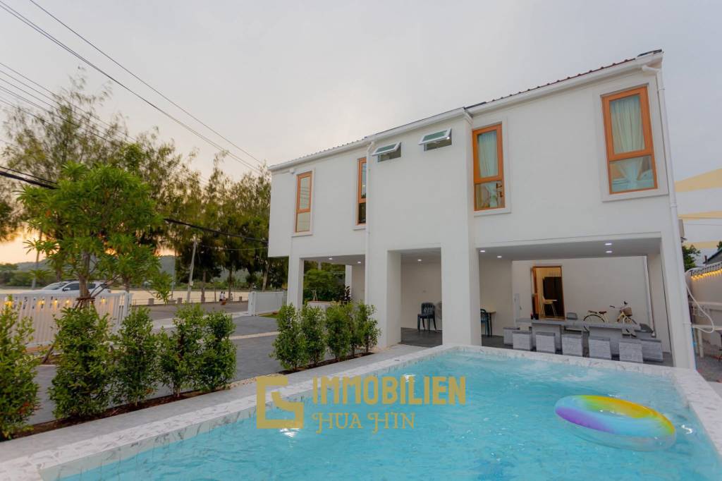 Сдается в аренду / вид на озеро / частный бассейн