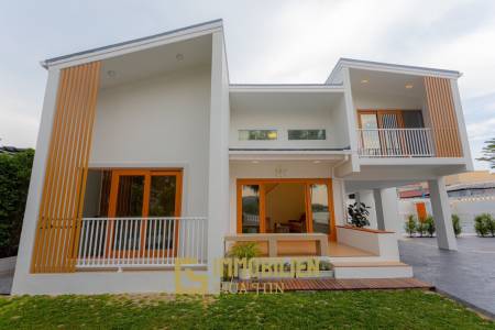 Сдается в аренду / вид на озеро / частный бассейн