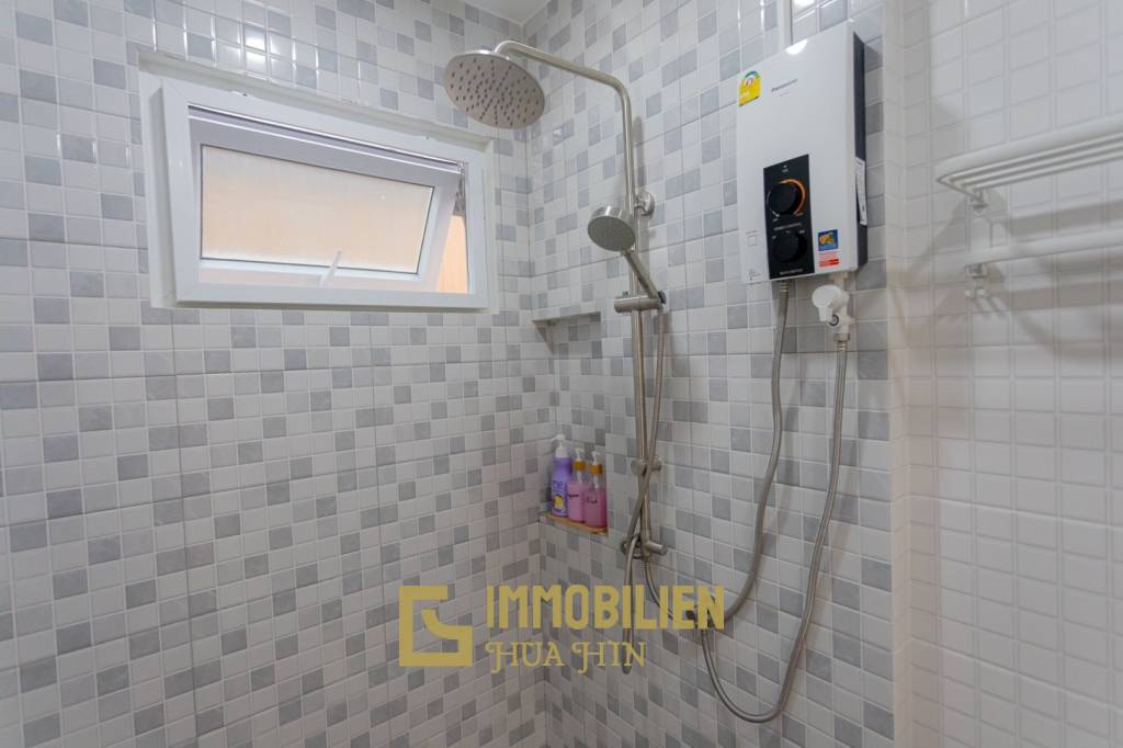 Сдается в аренду / вид на озеро / частный бассейн