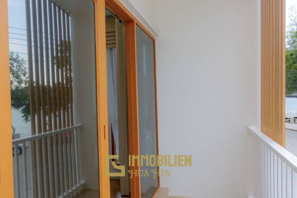 Сдается в аренду / вид на озеро / частный бассейн