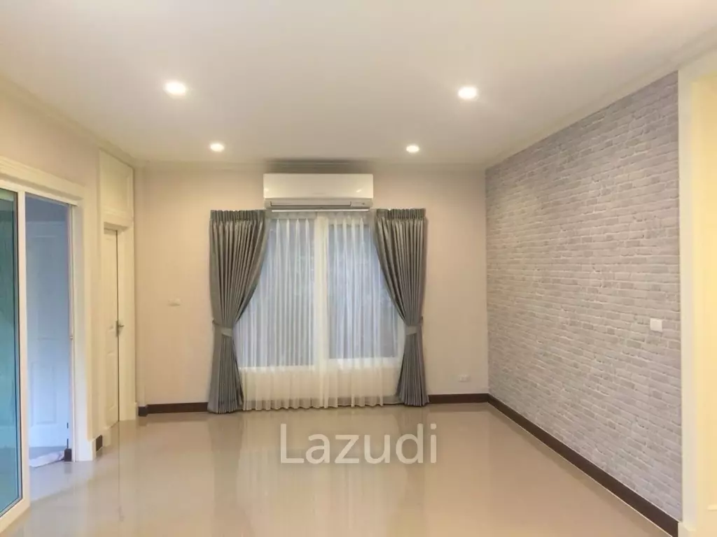 Modern 265 sqm  4 Bed house in Lak Song Bang Khae Bangkok