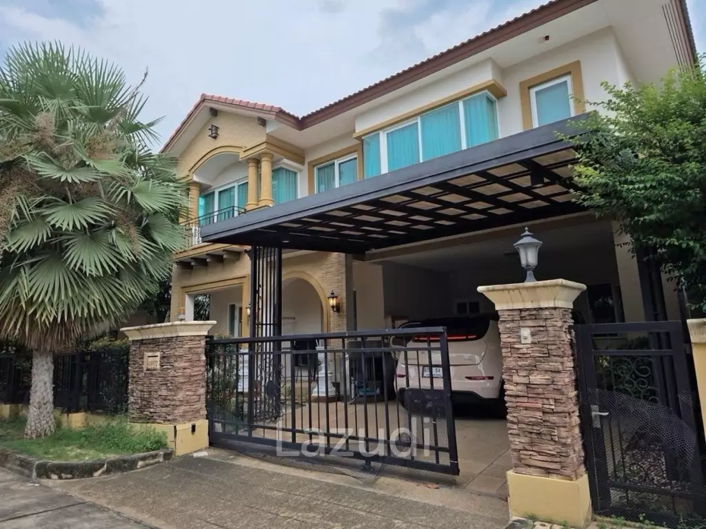 Modern 265 sqm  4 Bed house in Lak Song Bang Khae Bangkok
