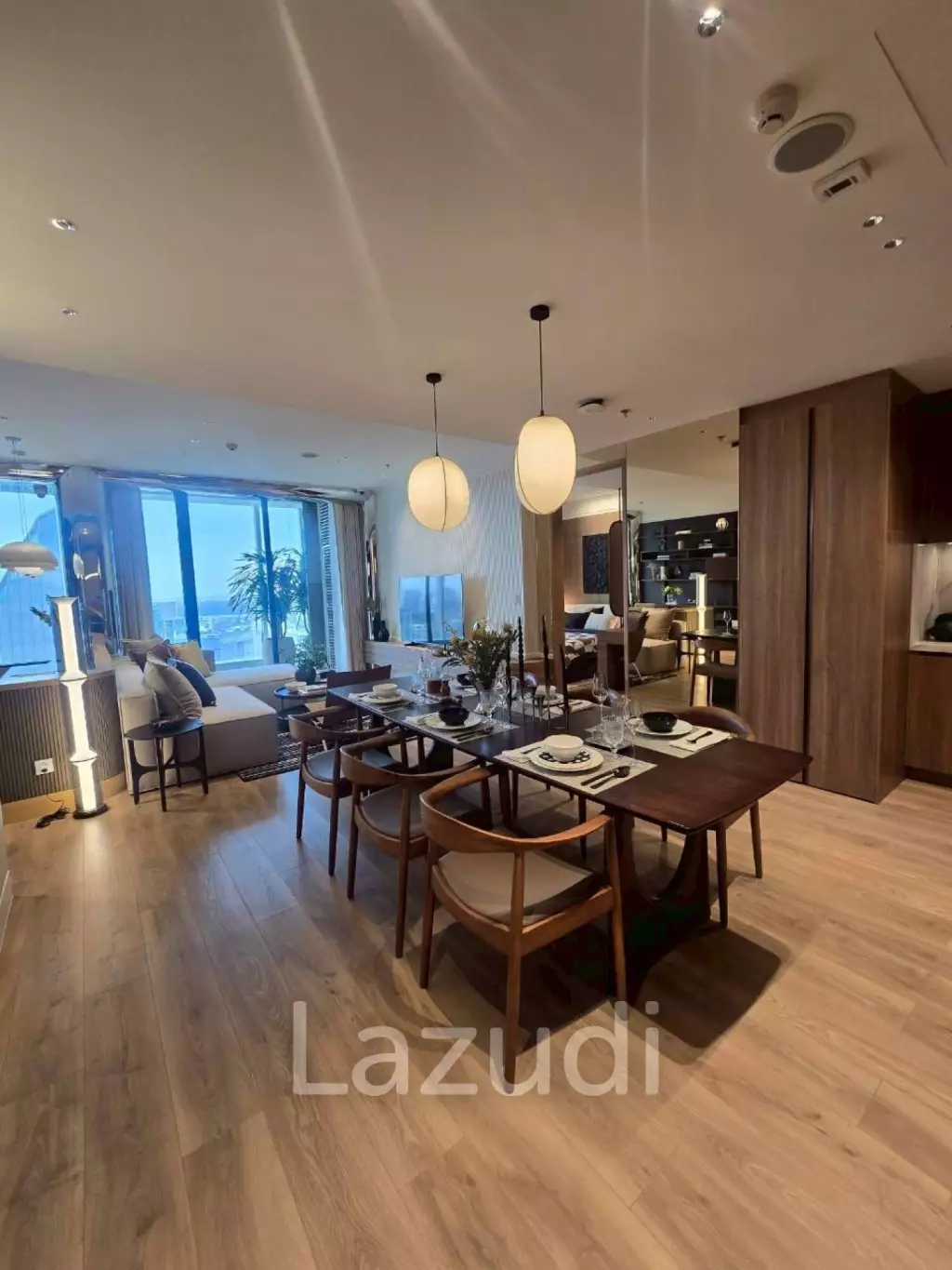 Modern 3 bedroom condo at Noble Emmerse Phrom Phong Khlong Toei