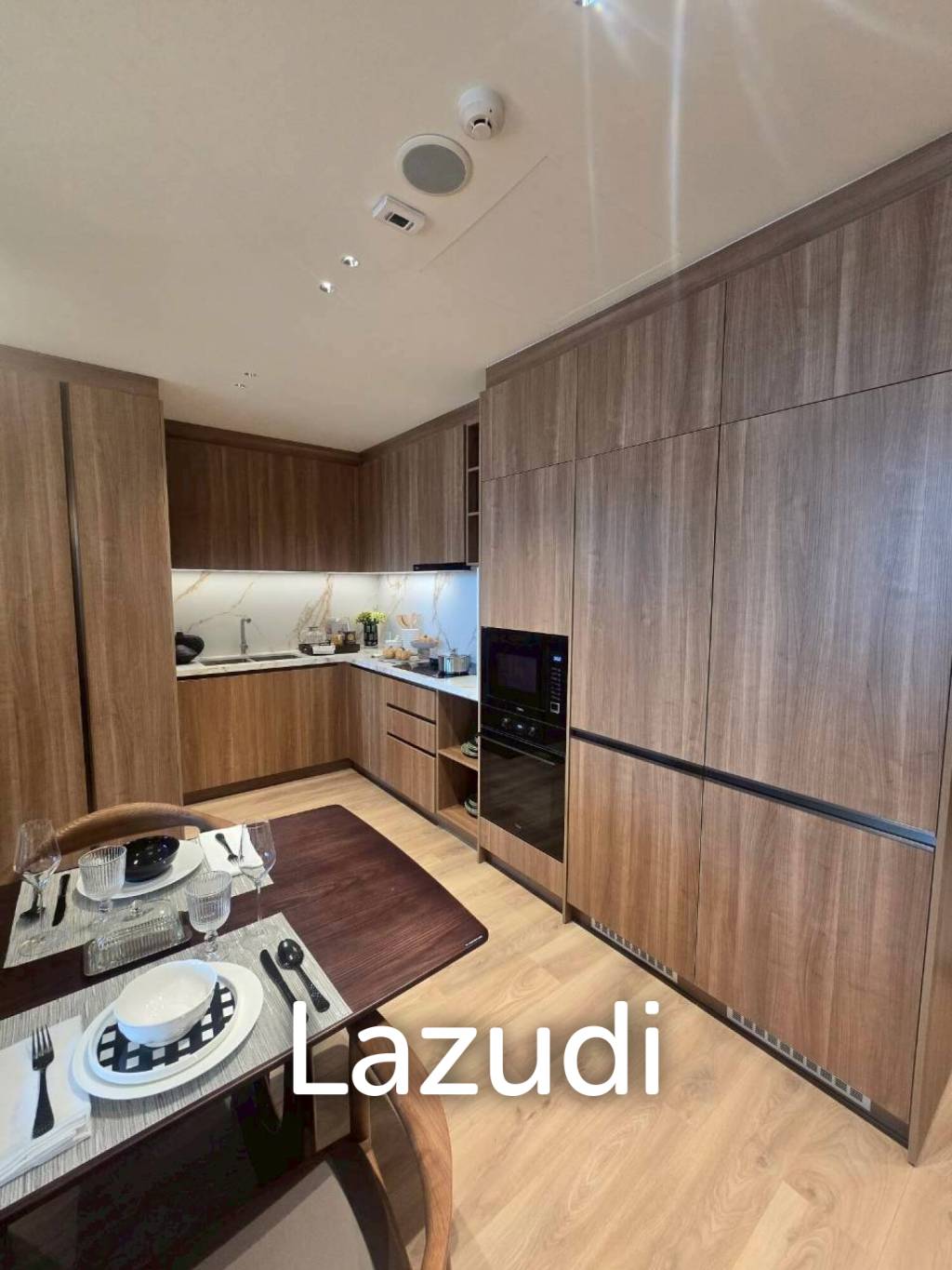 Modern 3 bedroom condo at Noble Emmerse Phrom Phong Khlong Toei