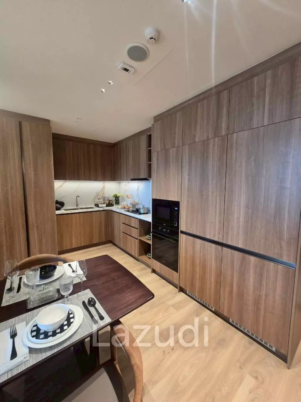 Modern 3 bedroom condo at Noble Emmerse Phrom Phong Khlong Toei