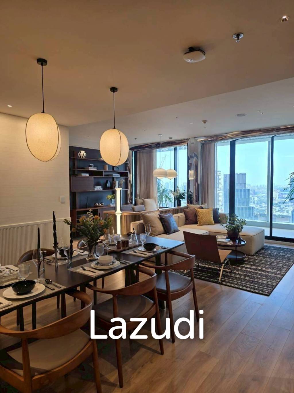 Modern 3 bedroom condo at Noble Emmerse Phrom Phong Khlong Toei