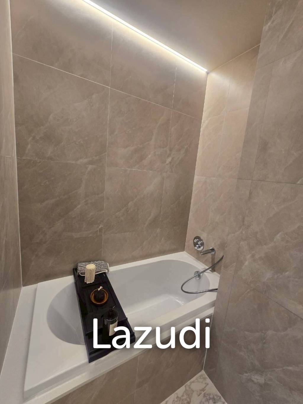 Modern 3 bedroom condo at Noble Emmerse Phrom Phong Khlong Toei