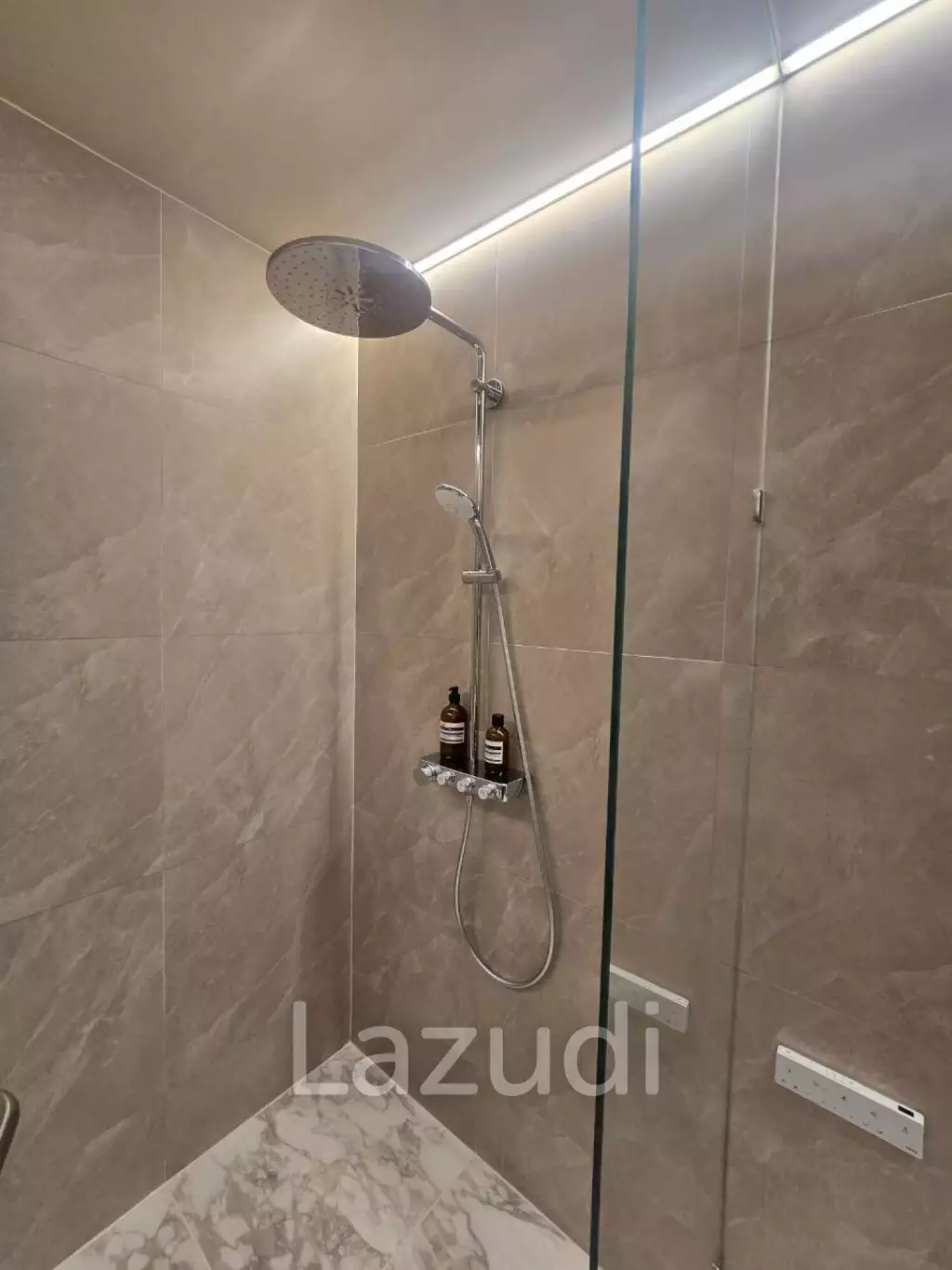 Modern 3 bedroom condo at Noble Emmerse Phrom Phong Khlong Toei