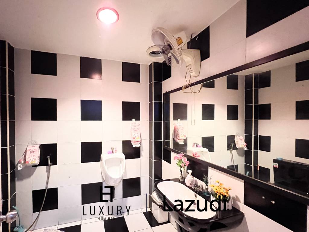 ทาวน์เฮ้าส์ 48 ตร.ม. ใจกลางหัวหิน 4 ห้องนอน ฟรีโฮลด์.