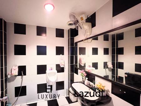 ทาวน์เฮ้าส์ 48 ตร.ม. ใจกลางหัวหิน 4 ห้องนอน ฟรีโฮลด์.