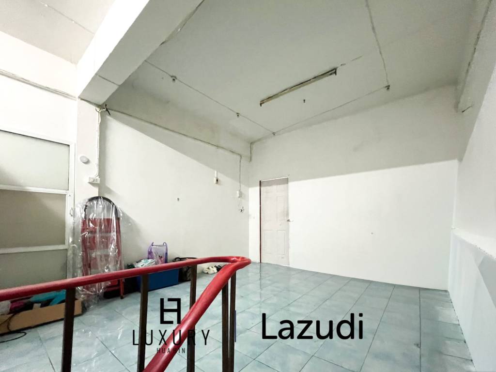 ทาวน์เฮ้าส์ 48 ตร.ม. ใจกลางหัวหิน 4 ห้องนอน ฟรีโฮลด์.