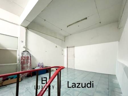 ทาวน์เฮ้าส์ 48 ตร.ม. ใจกลางหัวหิน 4 ห้องนอน ฟรีโฮลด์.