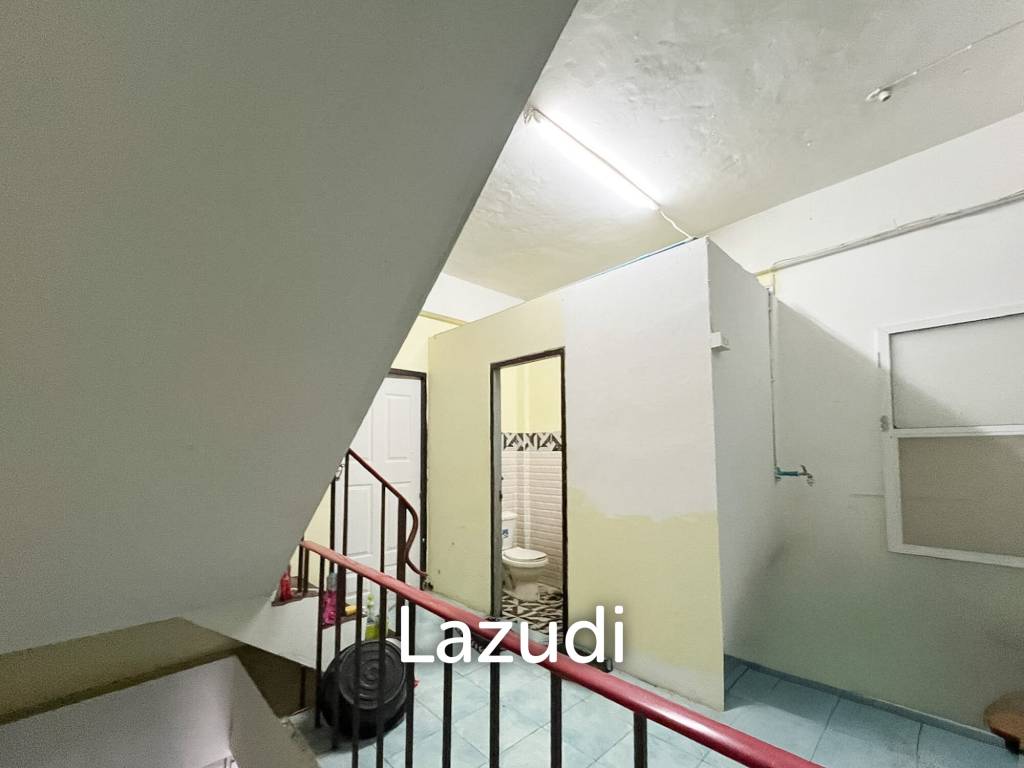48 sqm mixed-use Townhouse in Hua Hin city center