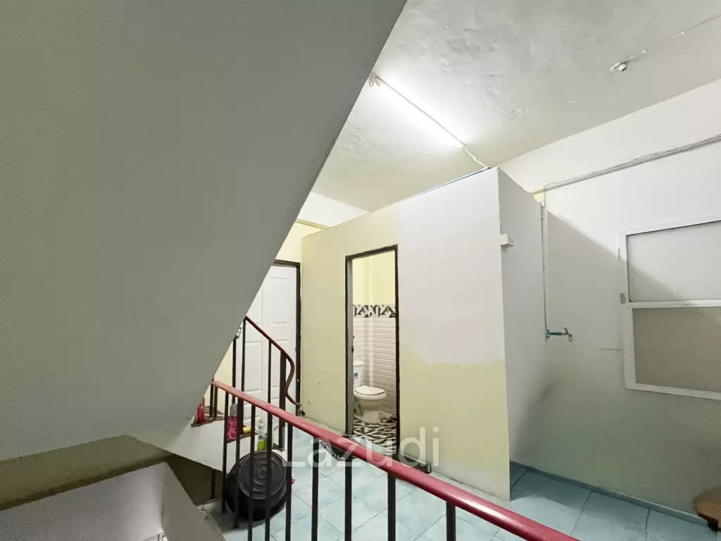 48 sqm mixed-use Townhouse in Hua Hin city center