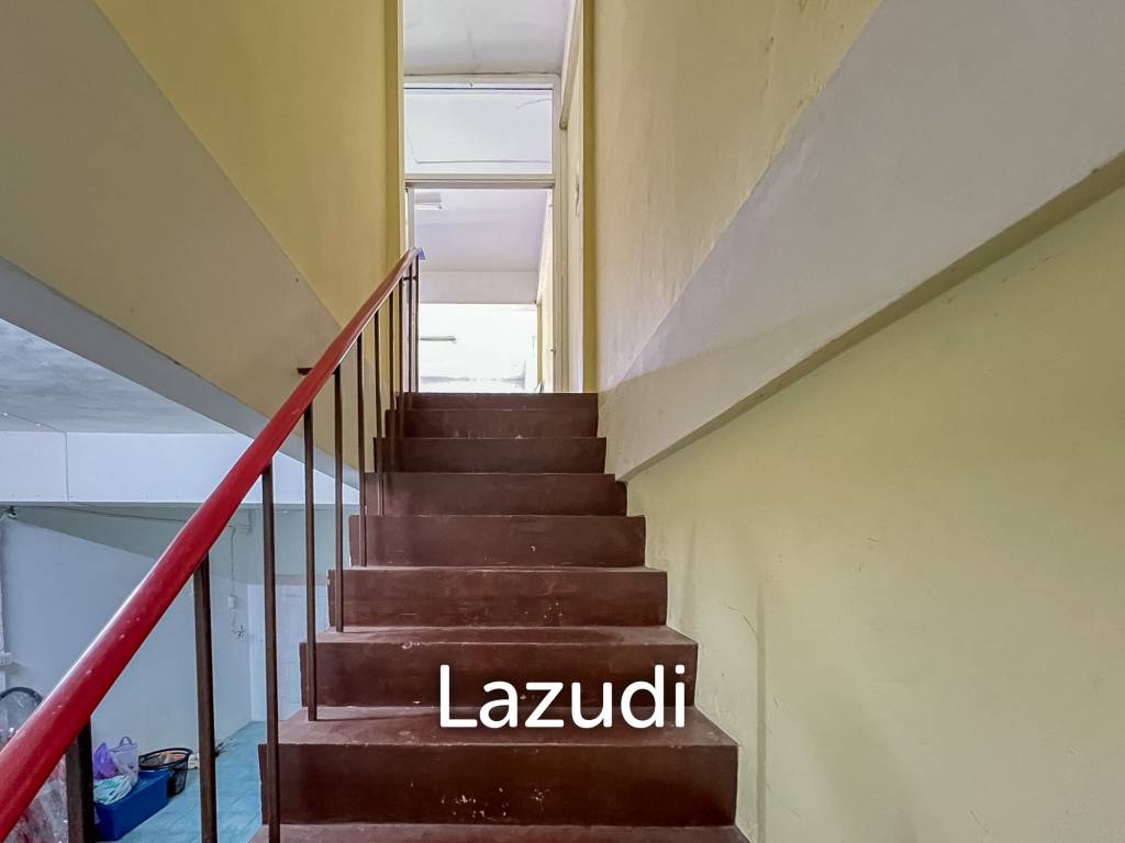 48 sqm mixed-use Townhouse in Hua Hin city center