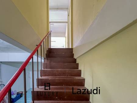 ทาวน์เฮ้าส์ 48 ตร.ม. ใจกลางหัวหิน 4 ห้องนอน ฟรีโฮลด์.