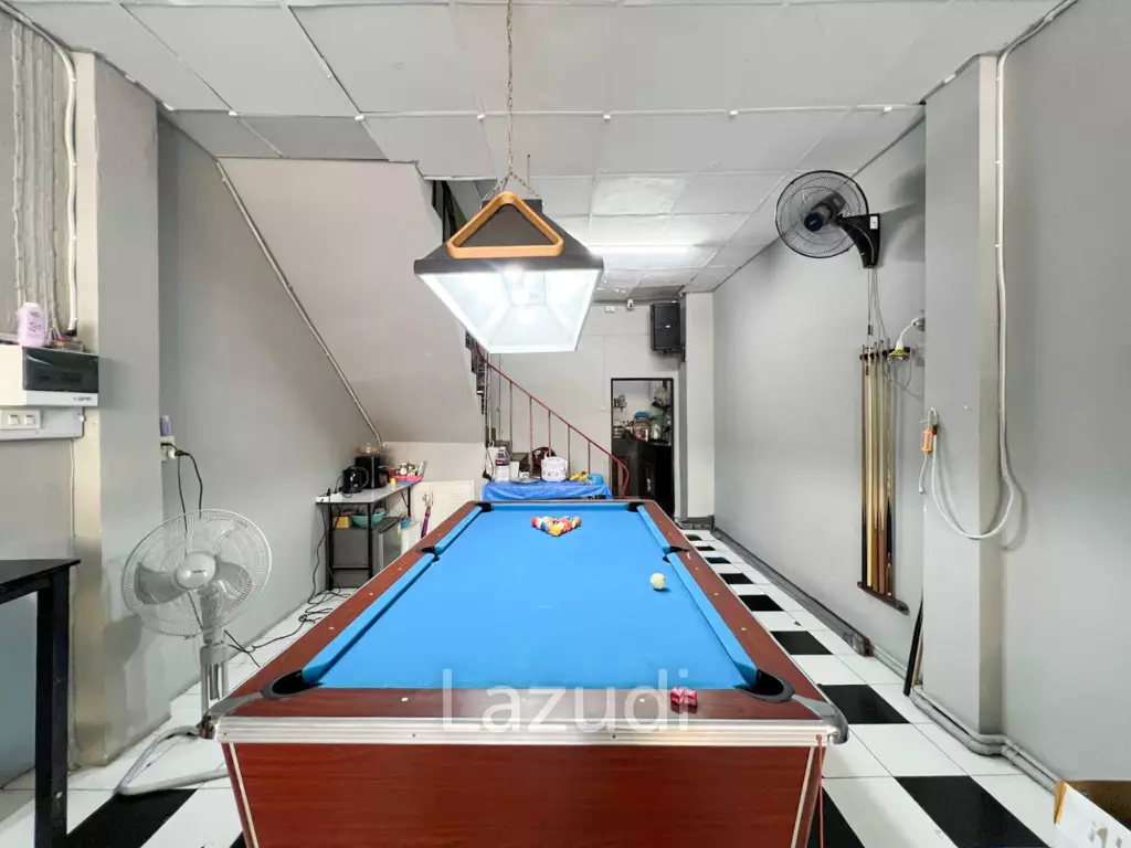 48 sqm mixed-use Townhouse in Hua Hin city center