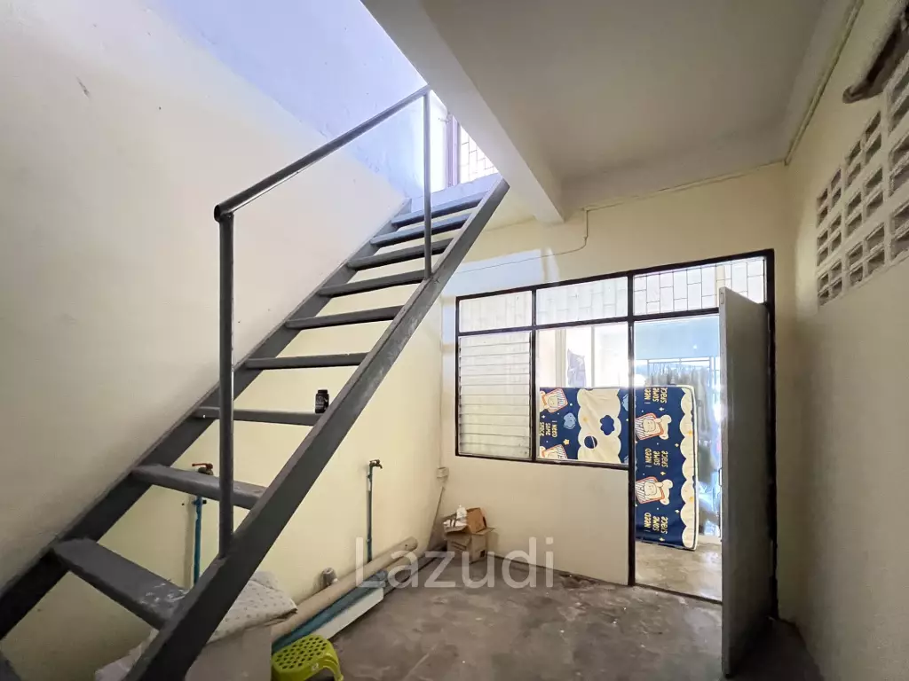 48 sqm mixed-use Townhouse in Hua Hin city center