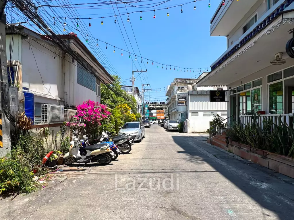 48 sqm mixed-use Townhouse in Hua Hin city center