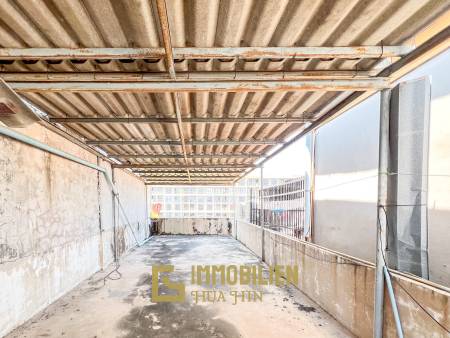 Geschäftshaus / vielseitig nutzbar / inkl. 4 Schlafzimmer + 3 Bäder